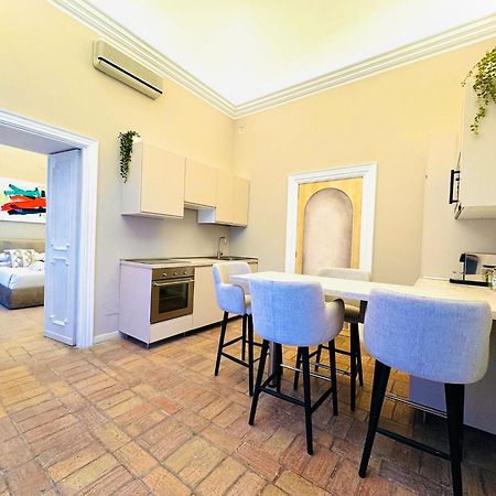 Lux Apartment Cavour Рим Екстер'єр фото