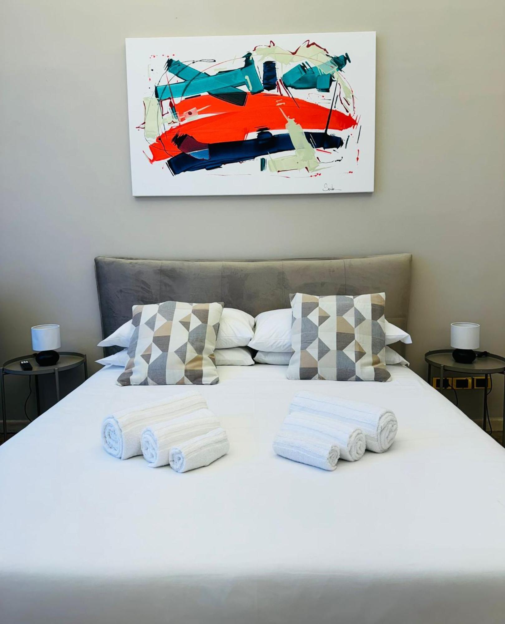 Lux Apartment Cavour Рим Екстер'єр фото